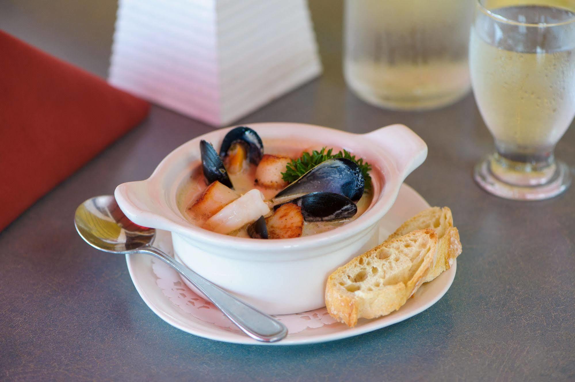 Auberge Gabriele Inn Shediac Eksteriør bilde